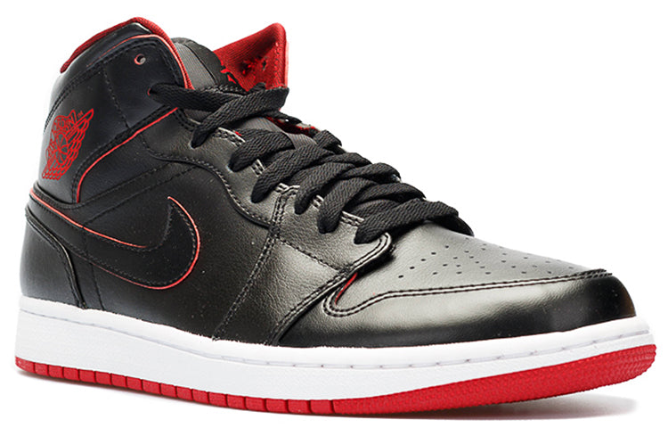 Air Jordan 1 Mid 'Black Red' 554724-028
