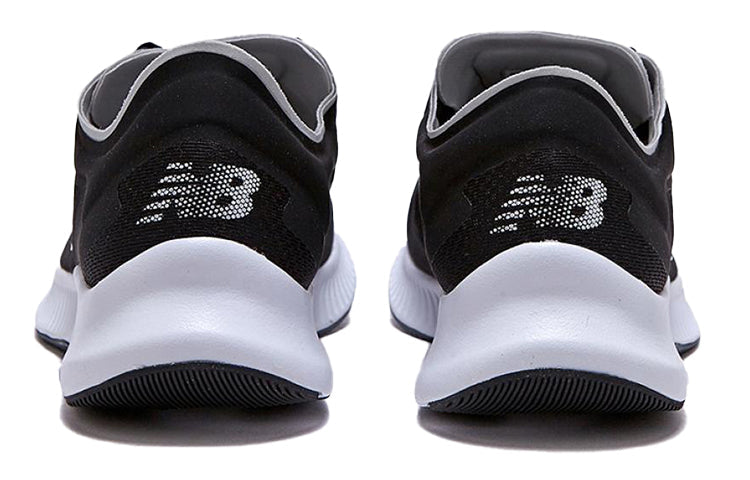 New Balance Pesu Black MPESULB1