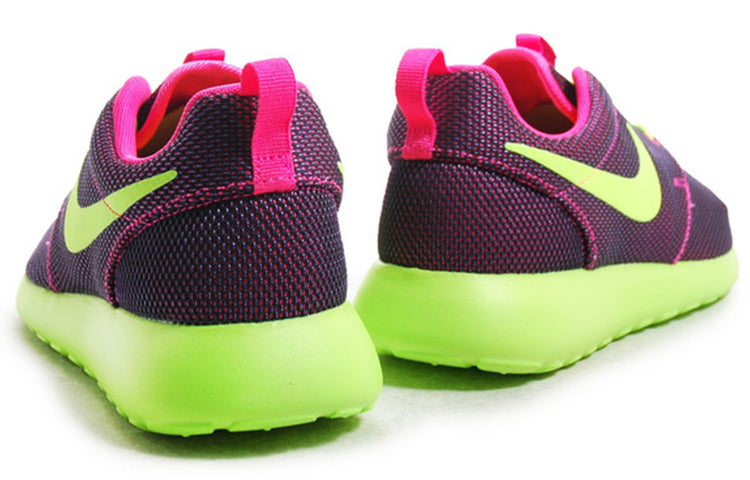 (WMNS) Nike Roshe Run 'Hyper Pink Volt' 511882-678