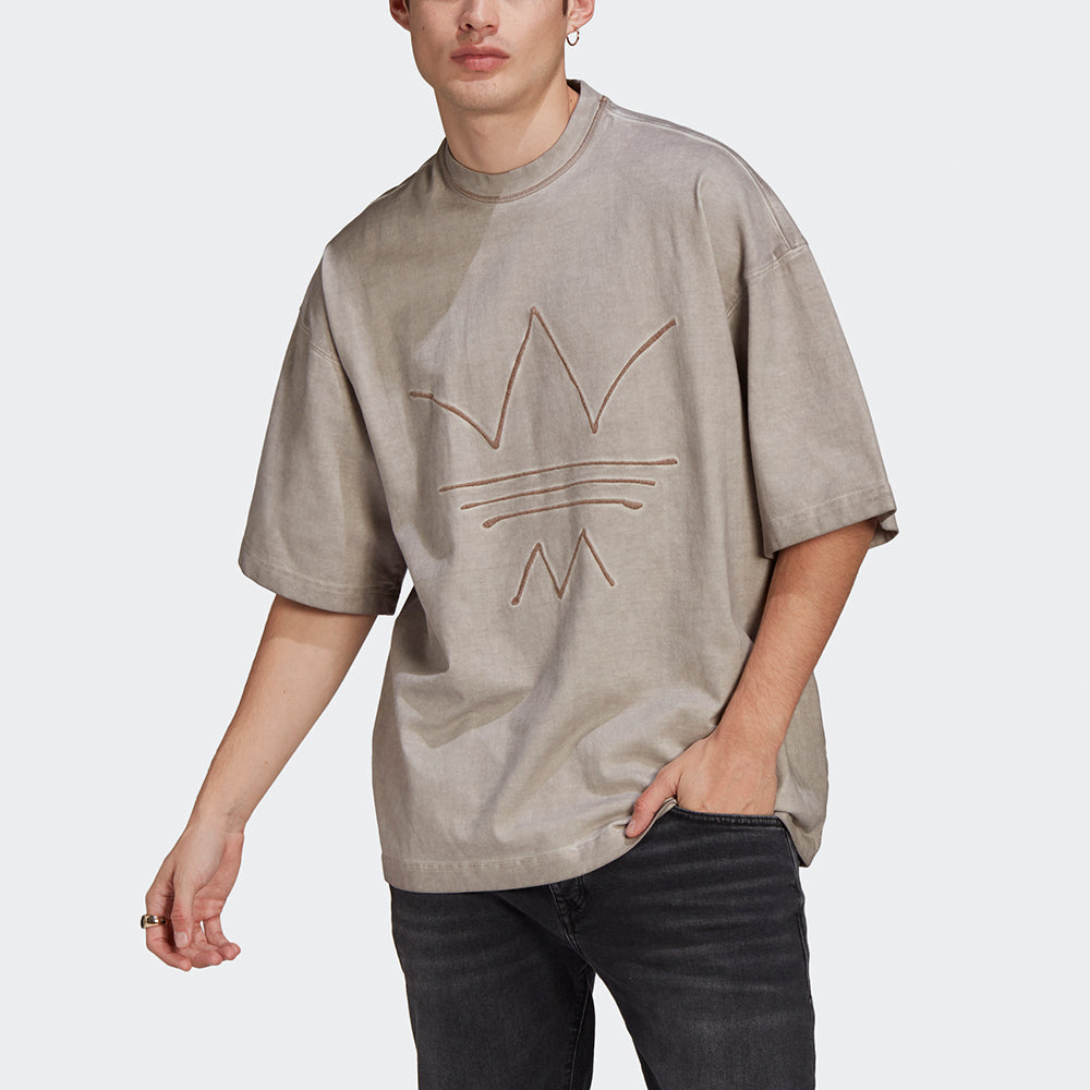 adidas originals R.Y.V Oversize Abstract Trefoil Tee For Men Timber GN3300