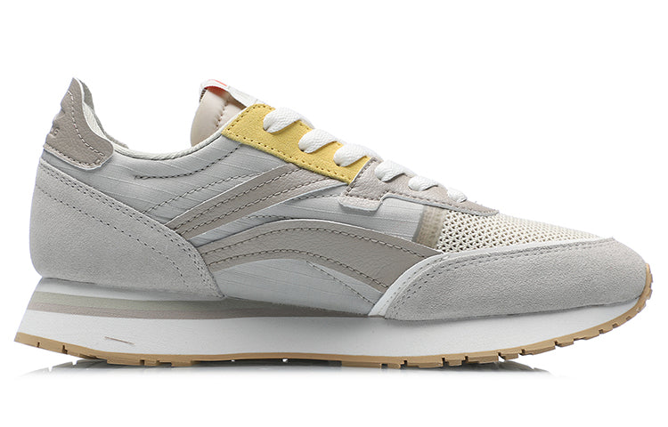 (WMNS) Li-Ning ChengFeng 'Grey Yellow' AGCR196-4