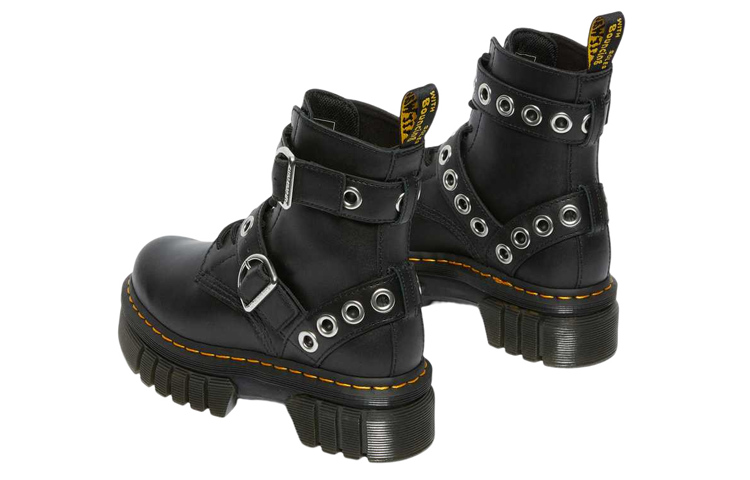 (WMNS) Dr. Martens Classic Martin Boots Black 27356001