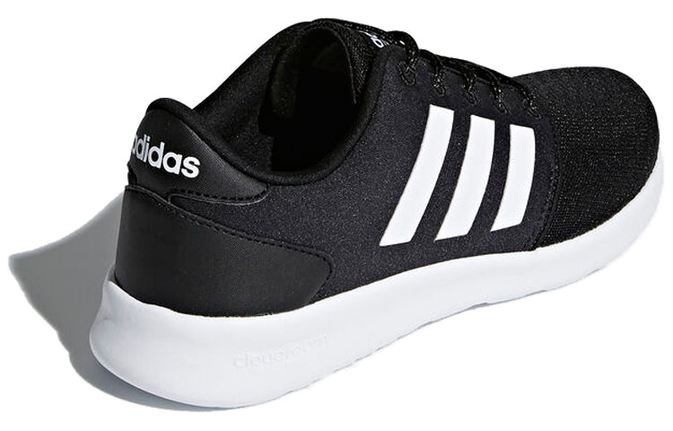(WMNS) adidas Cloudfoam QT Racer 'Core Black White' DB0275