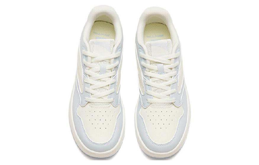 (WMNS) ANTA Street Low 'Blue White' 122258068-3