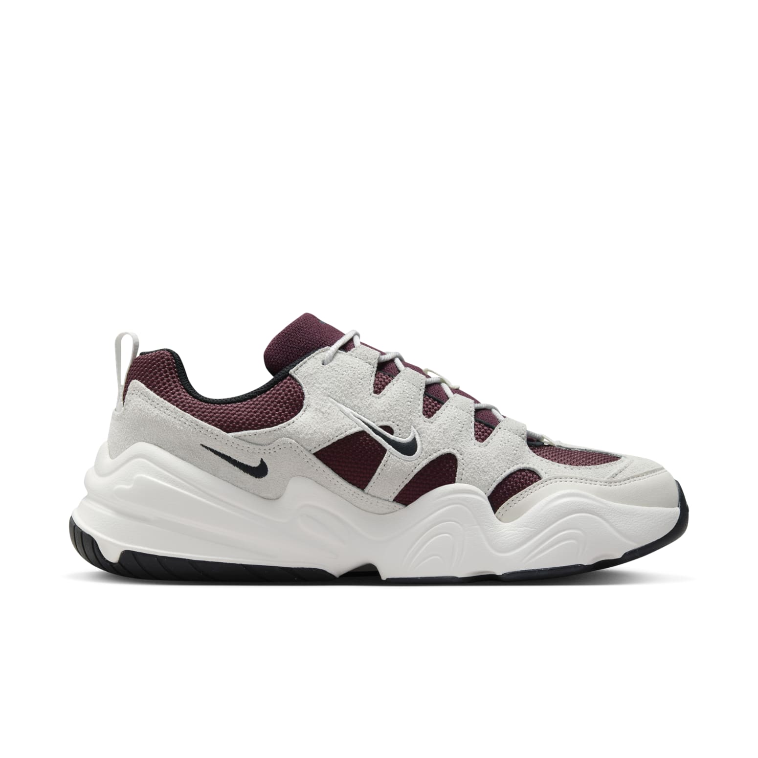 Nike Tech Hera 'Platinum Tint Burgundy Crush' FJ9532-600
