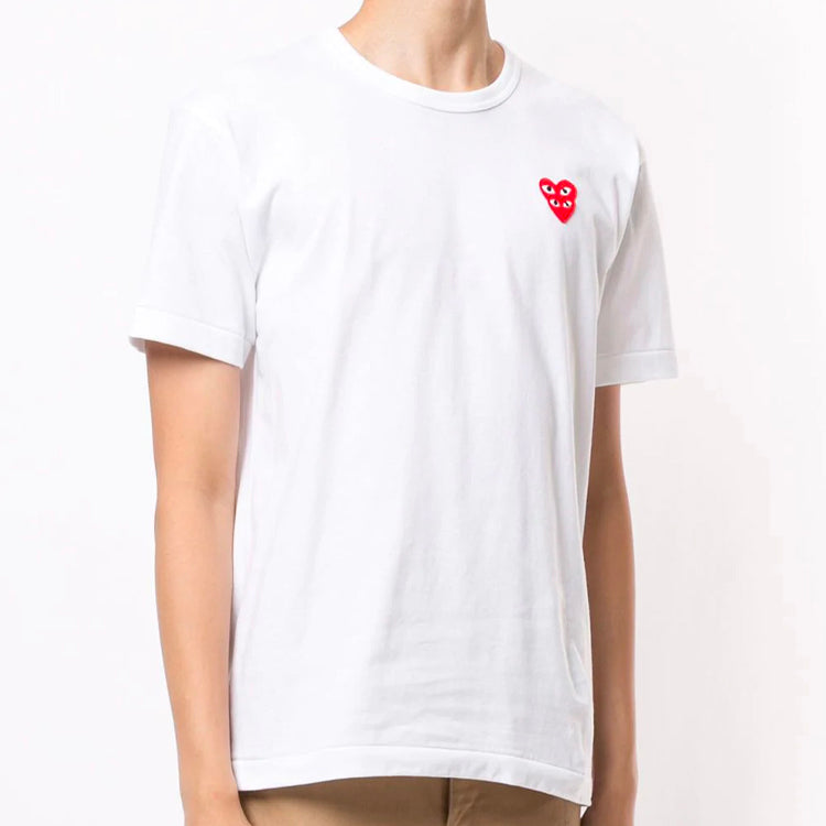 COMME des GARCONS PLAY Basic T-Shirt Red Family Heart 'White' AZ-T288-051-2