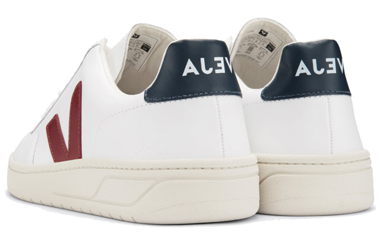 Veja V-12 'White Marsala Nautico' XD021955