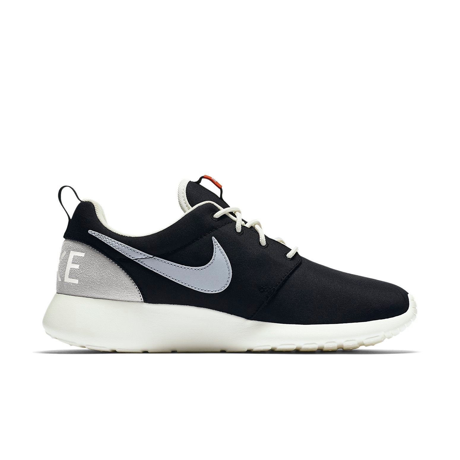 (WMNS) Nike Roshe One Retro 'Black White Red' 820200-001