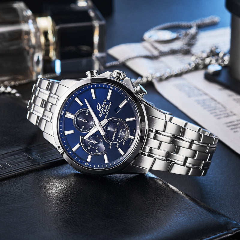 Waterproof EDIFICE Sapphire Crystal Blue Gradient Mens Blue Analog EFB-670SBD-2AVUPR