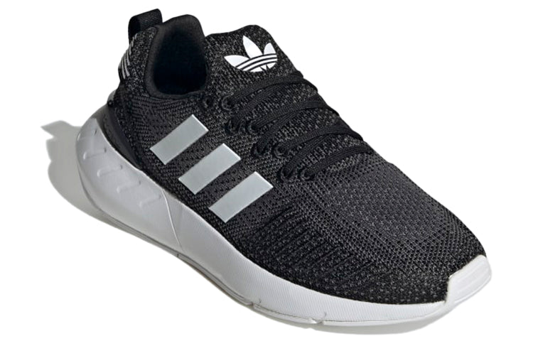 (WMNS) adidas Swift Run 22 'Black White' GV7971
