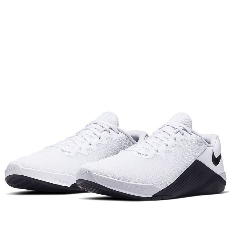Nike Metcon 5 'White Black' AQ1189-190