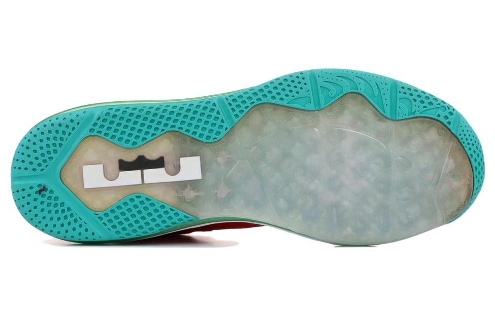 Nike LeBron 9 Low 'Liverpool' 510811-601