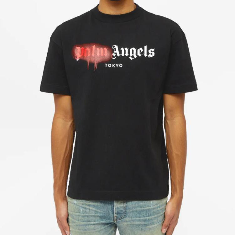 PALM ANGELS Tokyo Sprayed Logo Tee Red logo Short Sleeve Black PMAA001F20JER0141025