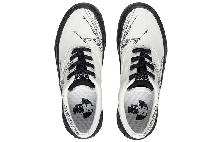 (WMNS) Li-Ning x Star Wars Skateboarding Low 'Creamwhite Black' AGCS202-2