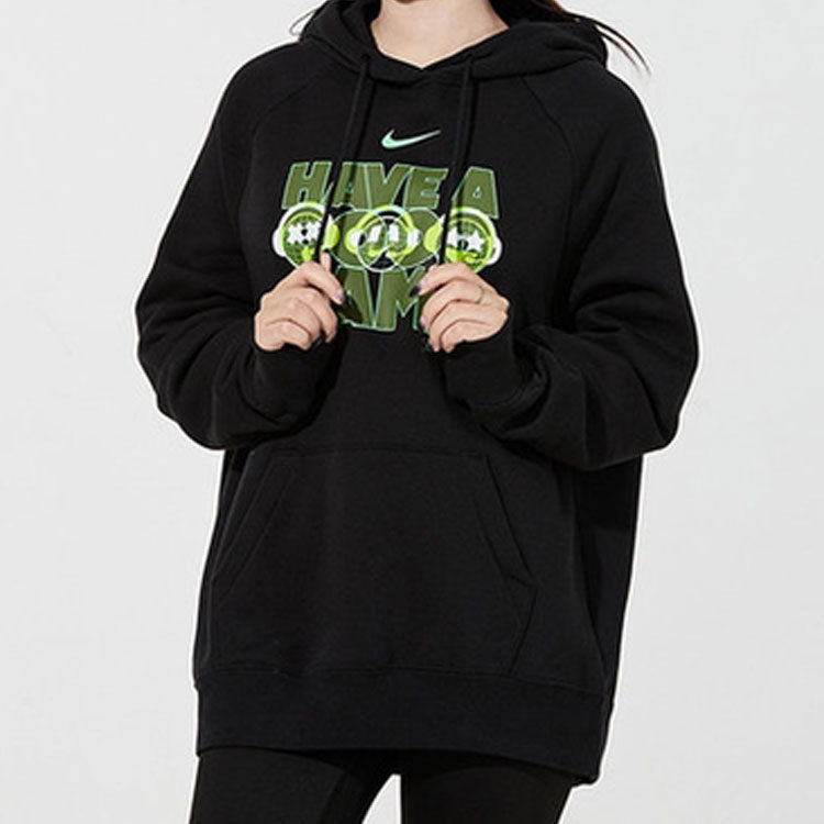 (WMNS) Nike NSW Graphic Hoodie 'Black Green' DO7197-010