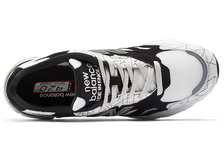 New Balance 920 Black/White M920PNU
