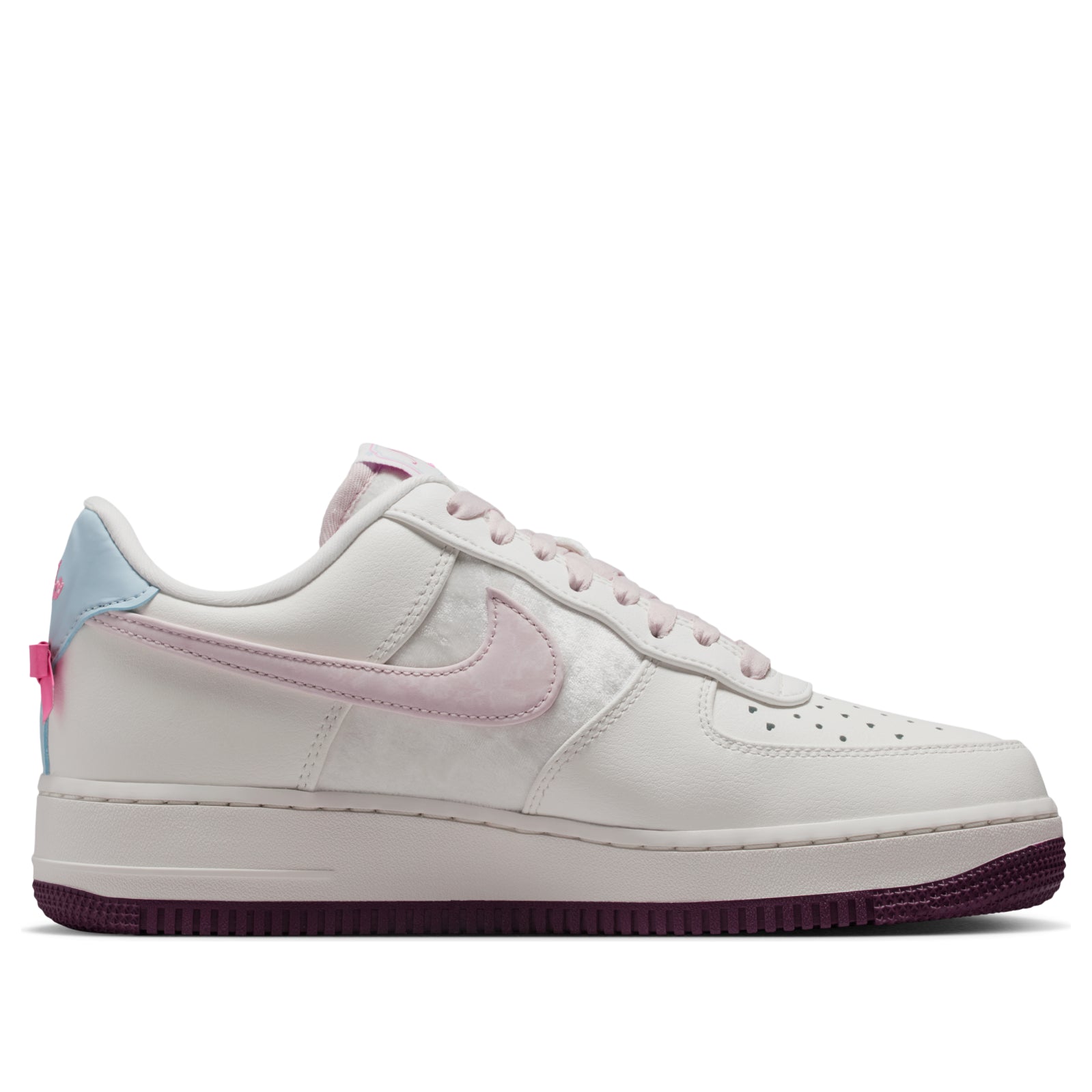 (WMNS) Nike Air Force 1 Low 'Valentine’s Day' 2026 IQ4937-161