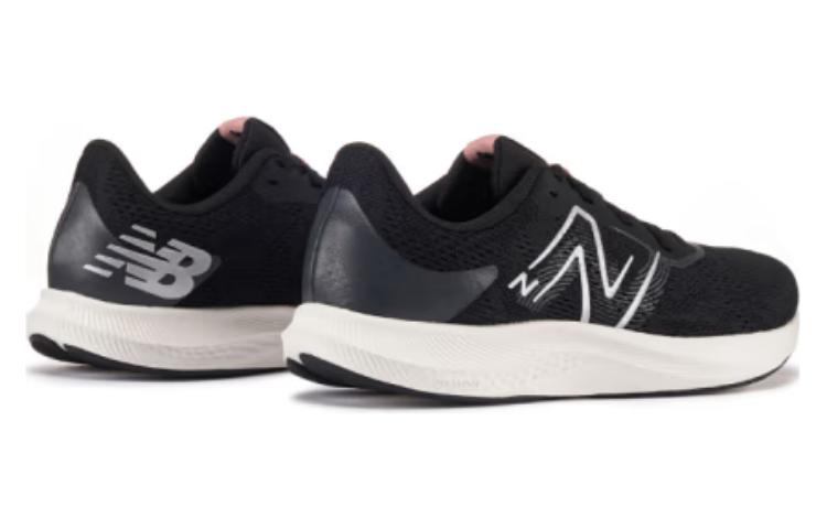 (WMNS) New Balance Dynasoft Pro Run V2 'Black White Pink' WPRORLK2