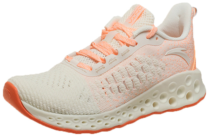 (WMNS) ANTA Running Series Sneakers 'Orange White' 12925588-7