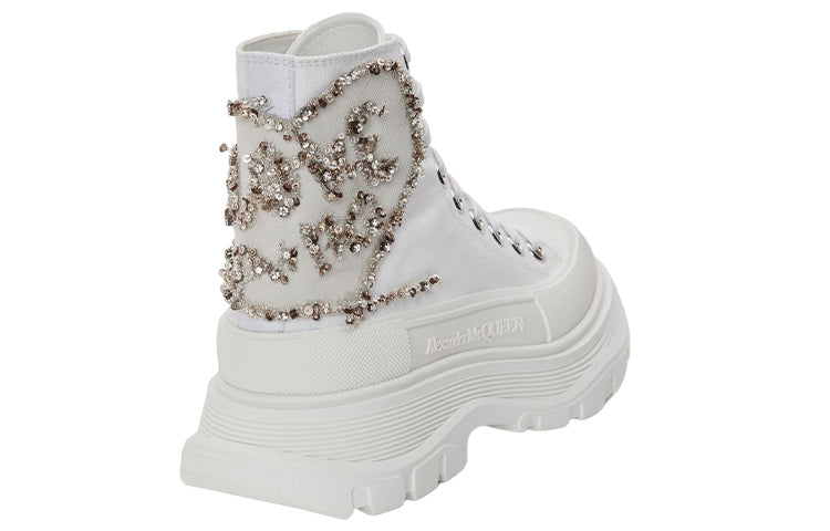 (WMNS) Alexander McQueen Tread Slick Boots 'White Gold' 710406W4TGB9423