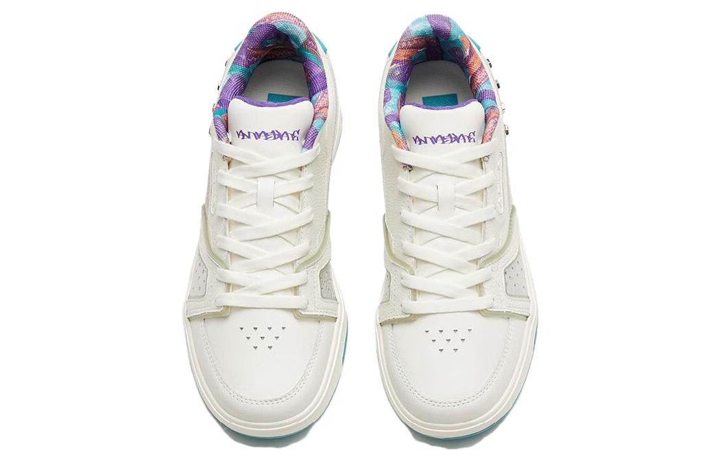 (WMNS) ANTA A-Flashfoam Low 'White Silver' 122329231-1