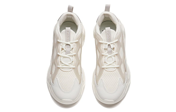 (WMNS) ANTA Life Series Sneakers 'White Grey' 122118840-1