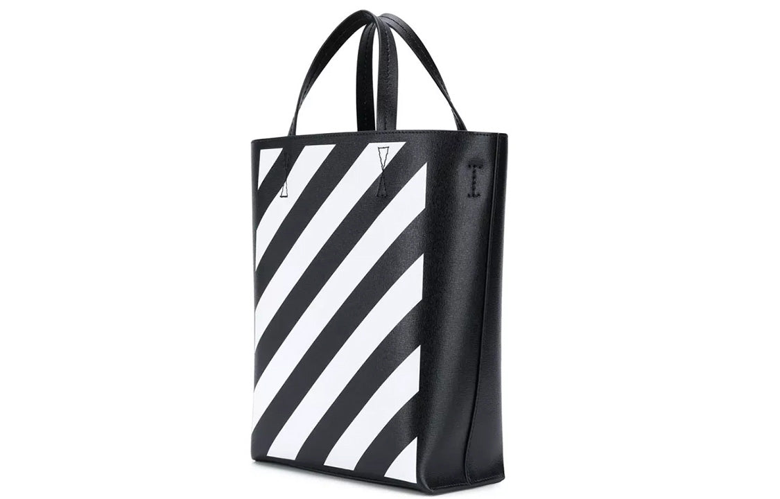 (WMNS) Off-White Deceleration Leather Casual Bucket Bag Black OWNA039E20LEA0031001
