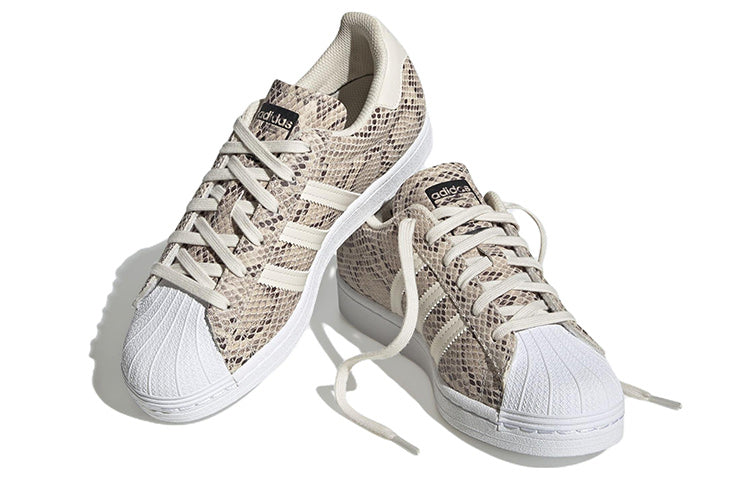 (WMNS) adidas Superstar 'Snakeskin' GW2192