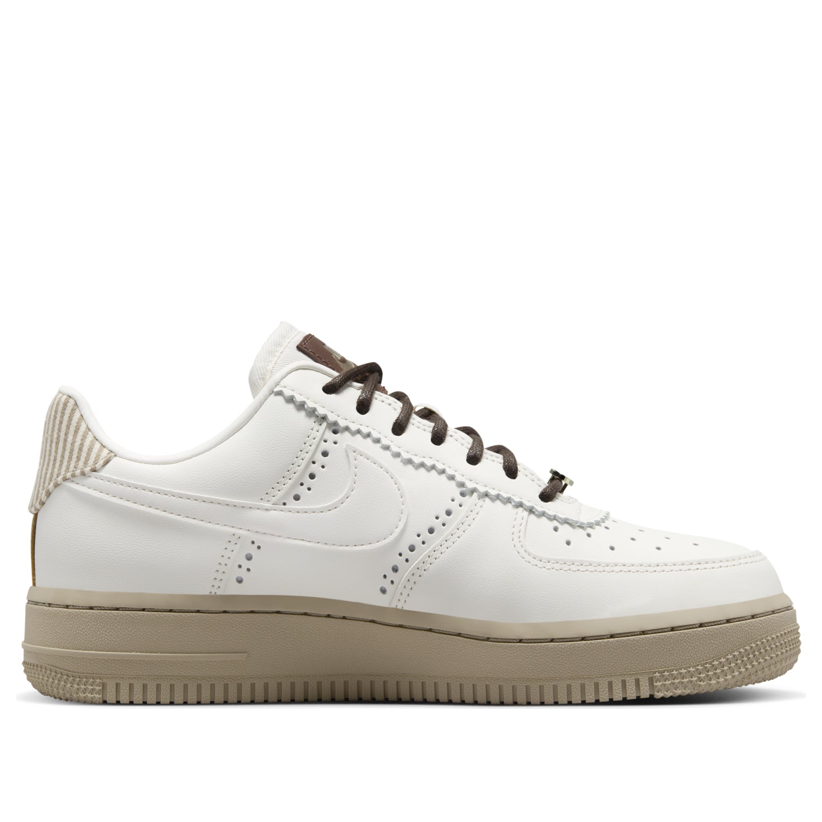 (WMNS) Nike Air Force 1 Low 'Brogue' FV3700-112
