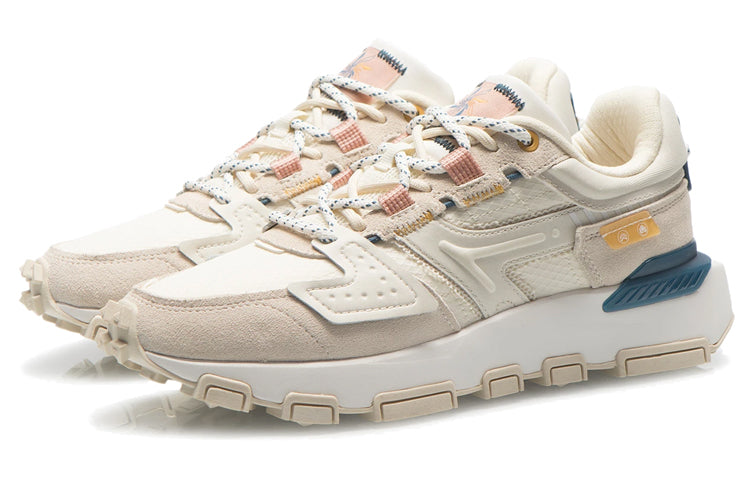 (WMNS) Li-Ning Cloud Blade 'Yellow Beige' AGCR328-3