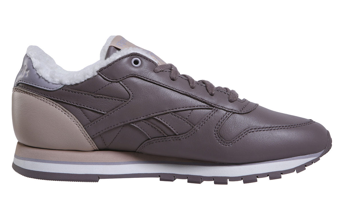 (WMNS) Reebok Classic Leather Running Shoes Purple DV5088