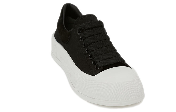 (WMNS) Alexander McQueen Deck Skate Plimsoll Lace Up 'Black White' 654593W4MV71070