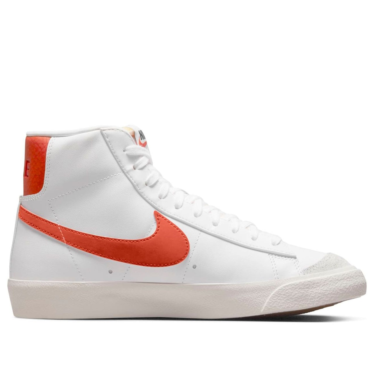 (WMNS) Nike Blazer Mid '77 'White Orange' DZ4408-100