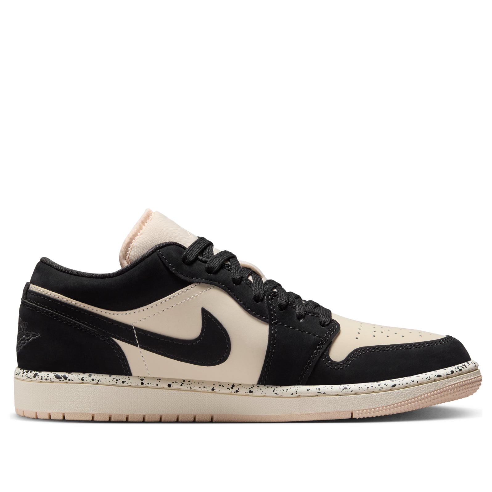(WMNS) Air Jordan 1 Low 'Black Guava Ice' DC0774-003