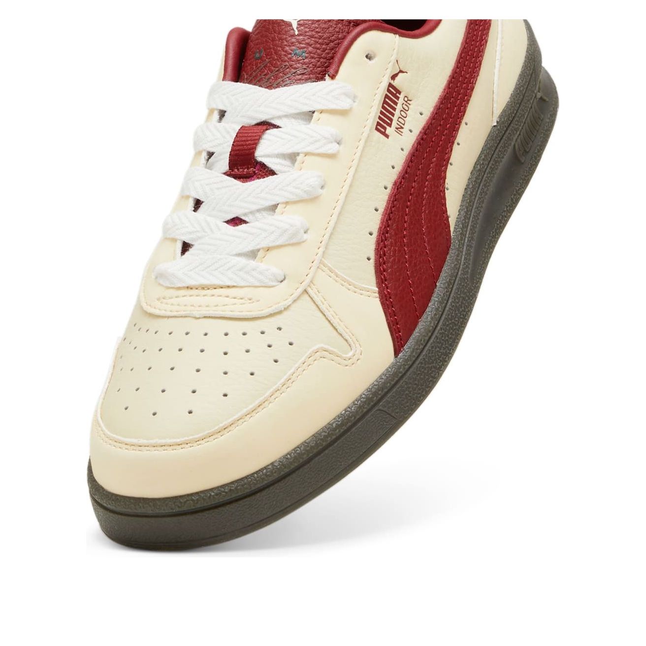 PUMA Indoor Players Lane 'Creamy Vanilla Intense Red' 398762-01
