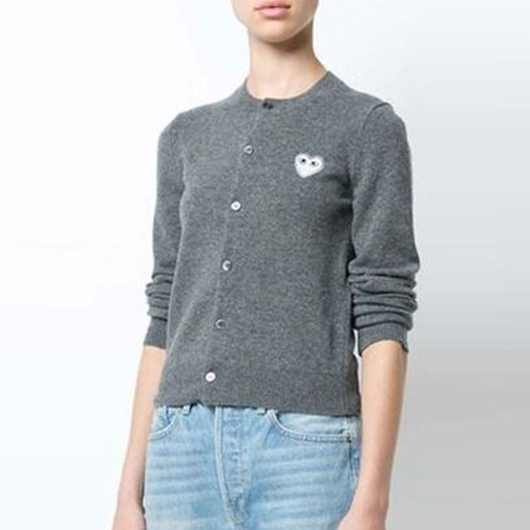 (WMNS) COMME des GARCONS PLAY Cardigan White Emblem 'Grey' AZ-N061-051-3