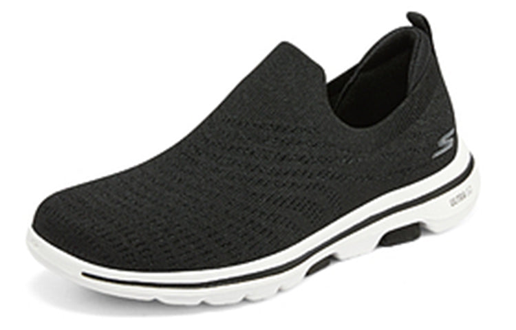 (WMNS) Skechers Go walk 5 'Black White' 124250-BKW