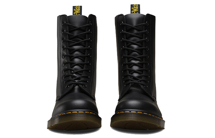Dr. Martens 1490 'Black Smooth Leather' 10092001