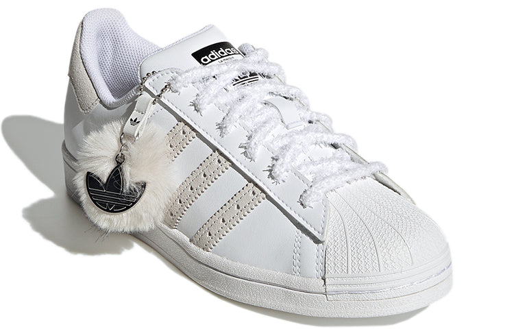 (WMNS) adidas Superstar 'Crystal White' GX3640