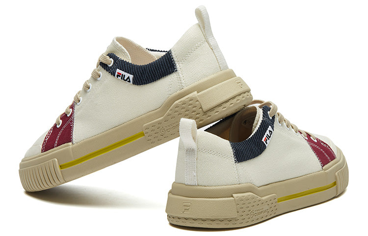 (WMNS) Fila Fusion Canvas Shoes 'White Blue Red' T12W135108FSN