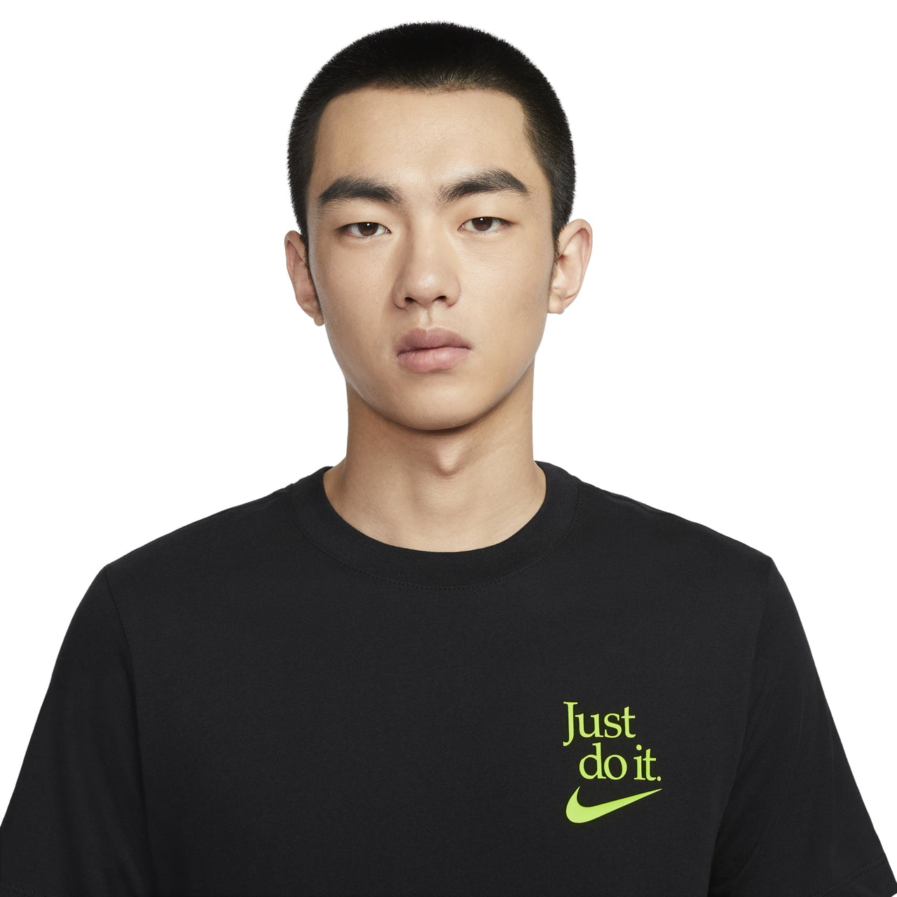 Nike Sportswear Graphic T-Shirt Asia Sizing 'Black' HV9487-010