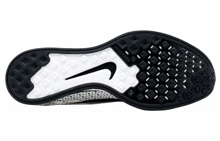 Nike Flyknit Racer 'Black White' 526628-002