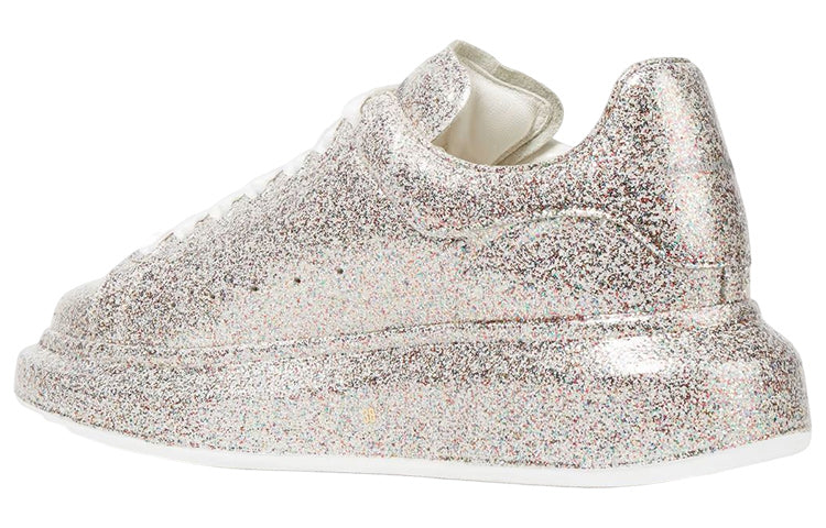 (WMNS) Alexander McQueen Oversized Sneaker Glitter 'Silver' 586389WHWI08100