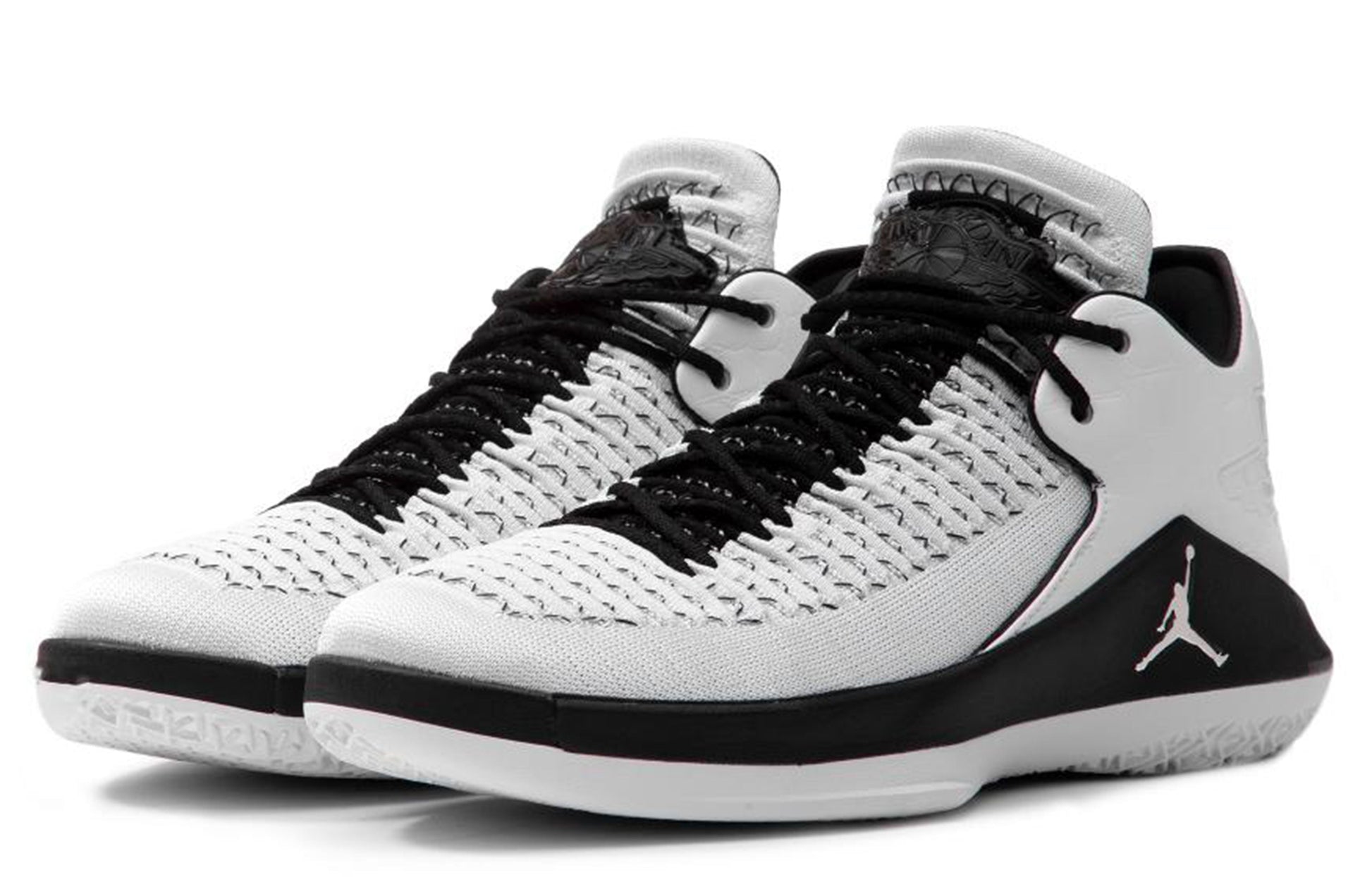 Air Jordan 32 Low 'Wing It' AA1256-102