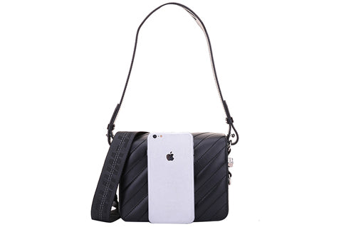 (WMNS) OFF WHITE Cowhide Black Shoulder Messenger Bag 0WNA011R189060011000