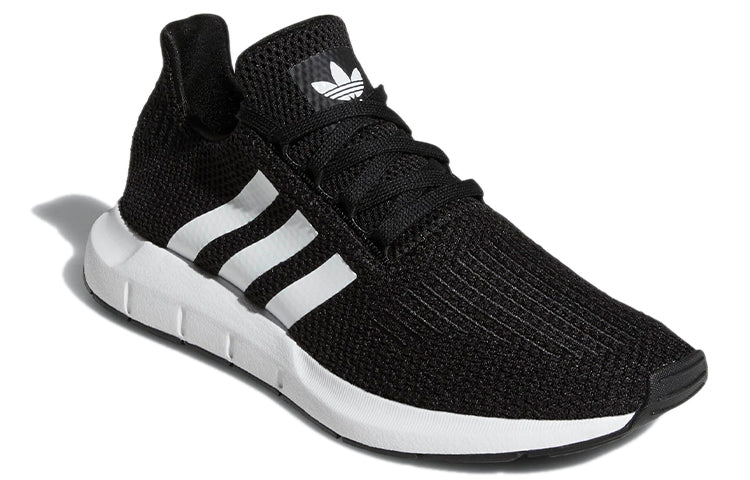 (WMNS) adidas Swift Run 'Core Black' F35675