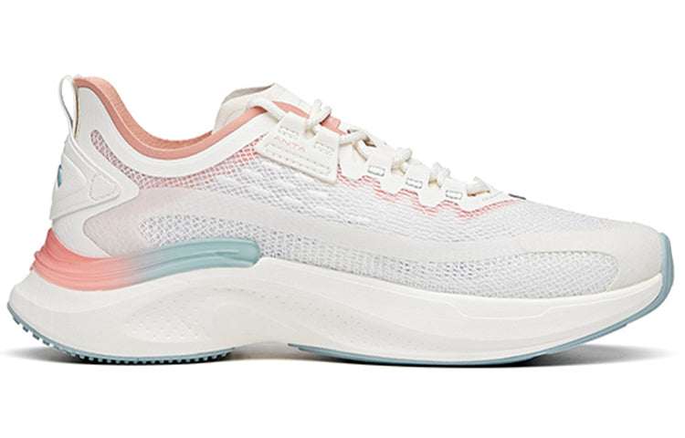 (WMNS) ANTA Running Series Sneakers 'White Pink Blue' 922125536-1