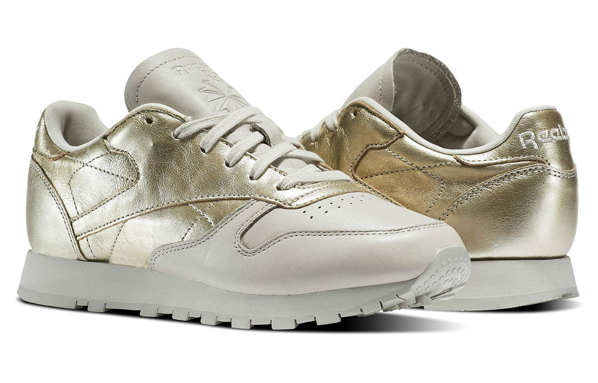 (WMNS) Reebok Classic Leather Running shoes 'Gold' BS8355