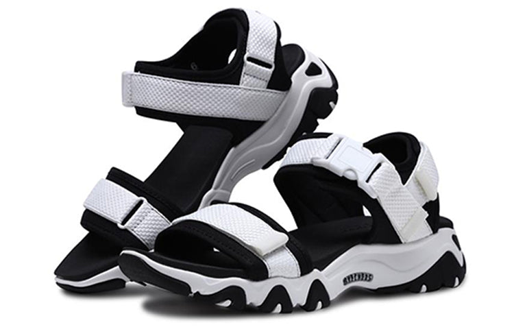 (WMNS) Skechers D'Lites 2.0 Sandals White 88888160-WBK