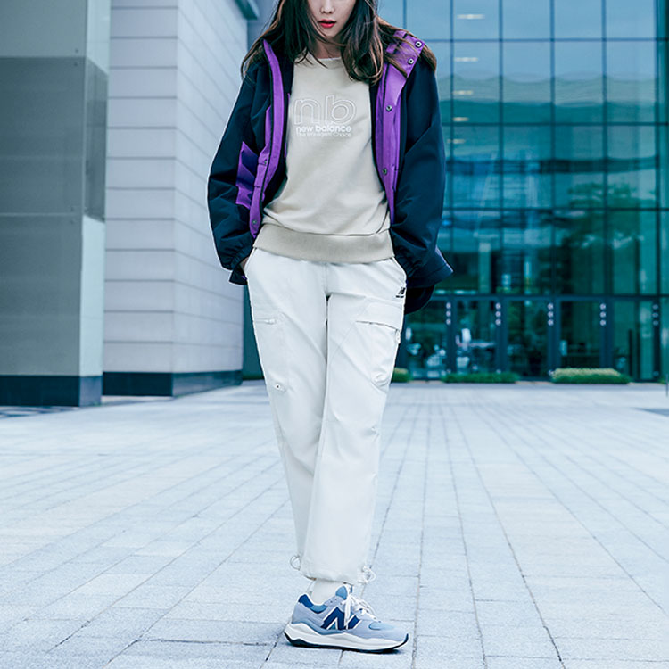 (WMNS) New Balance ( IU ) New Balance Casual Round Neck Long Sleeves Solid Color Pullover Hoodie Yellow AWT14358-PEB